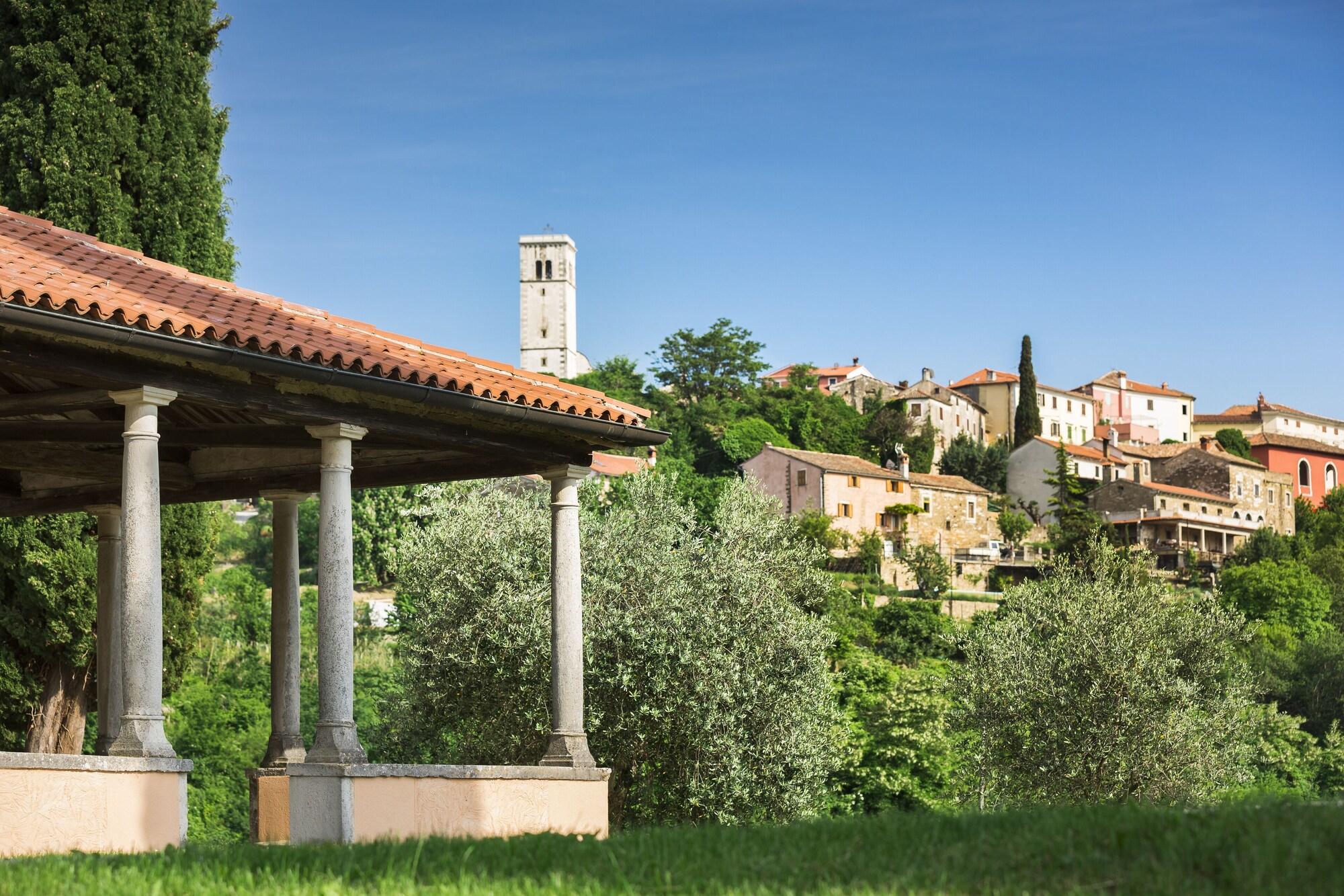 Palazzo Angelica B&B Adults Only Oprtalj Exterior photo